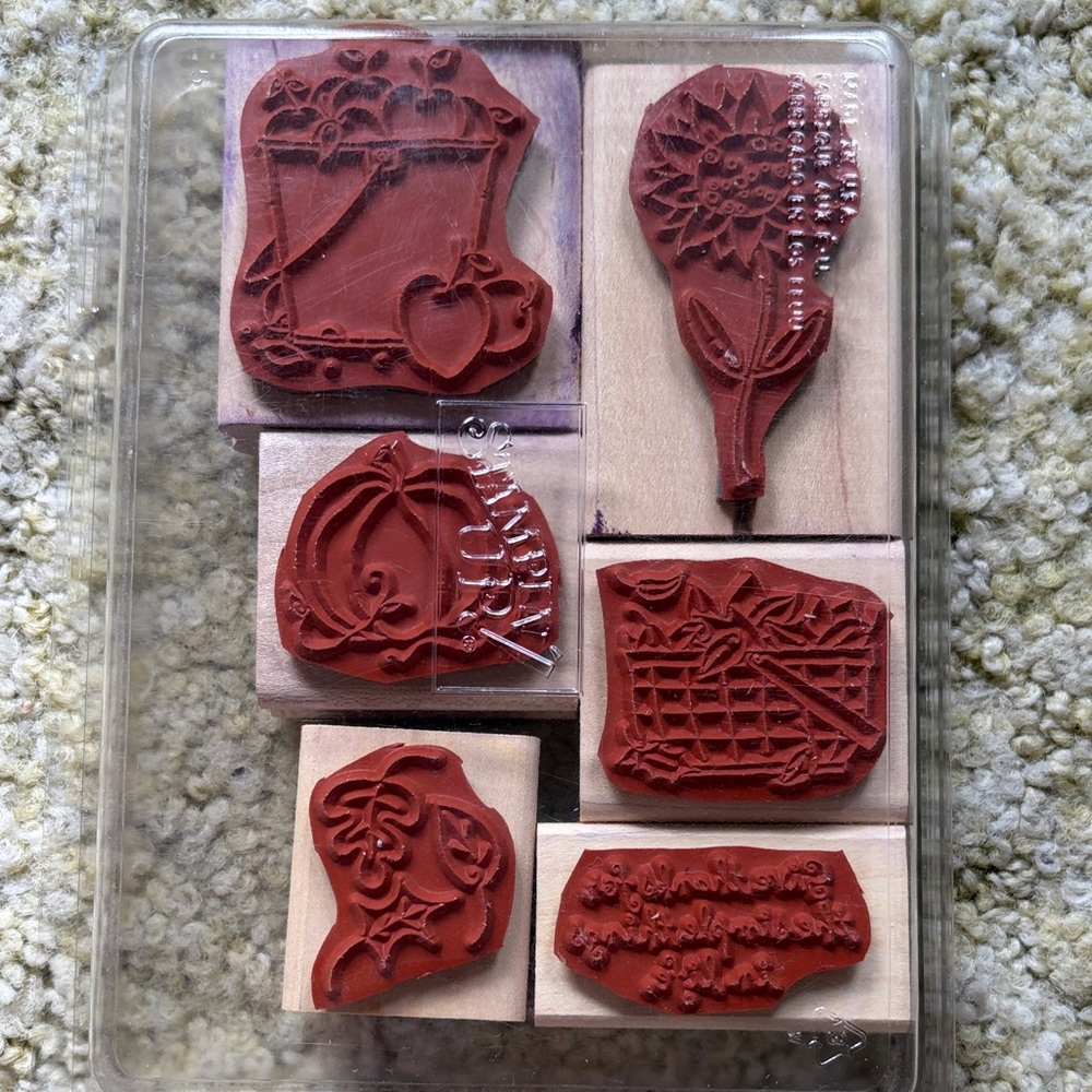 Stampin' Up! Wood Mount Fall Harvest Stamp Set - Give Thanks set - Picture 2 of 3